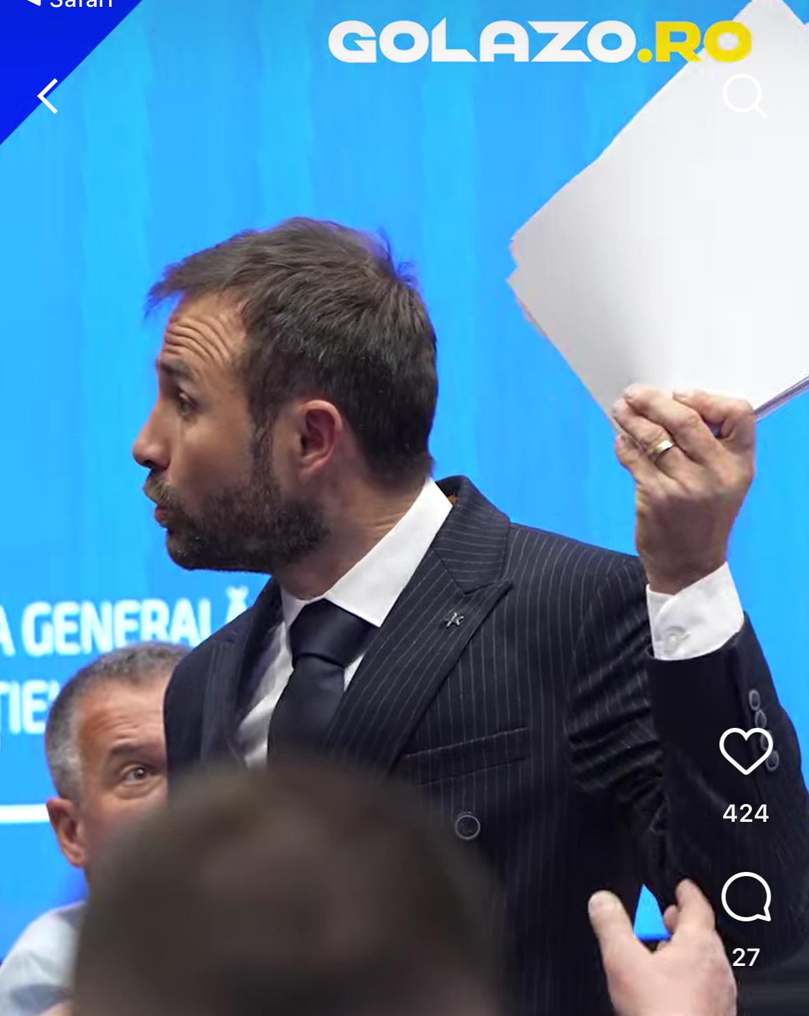 Detaliu din galeria de reacții